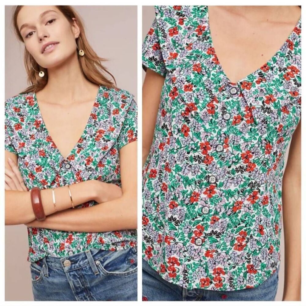 Maeve Floral V-Neck Short Sleeve Blouse in Green, Red, White